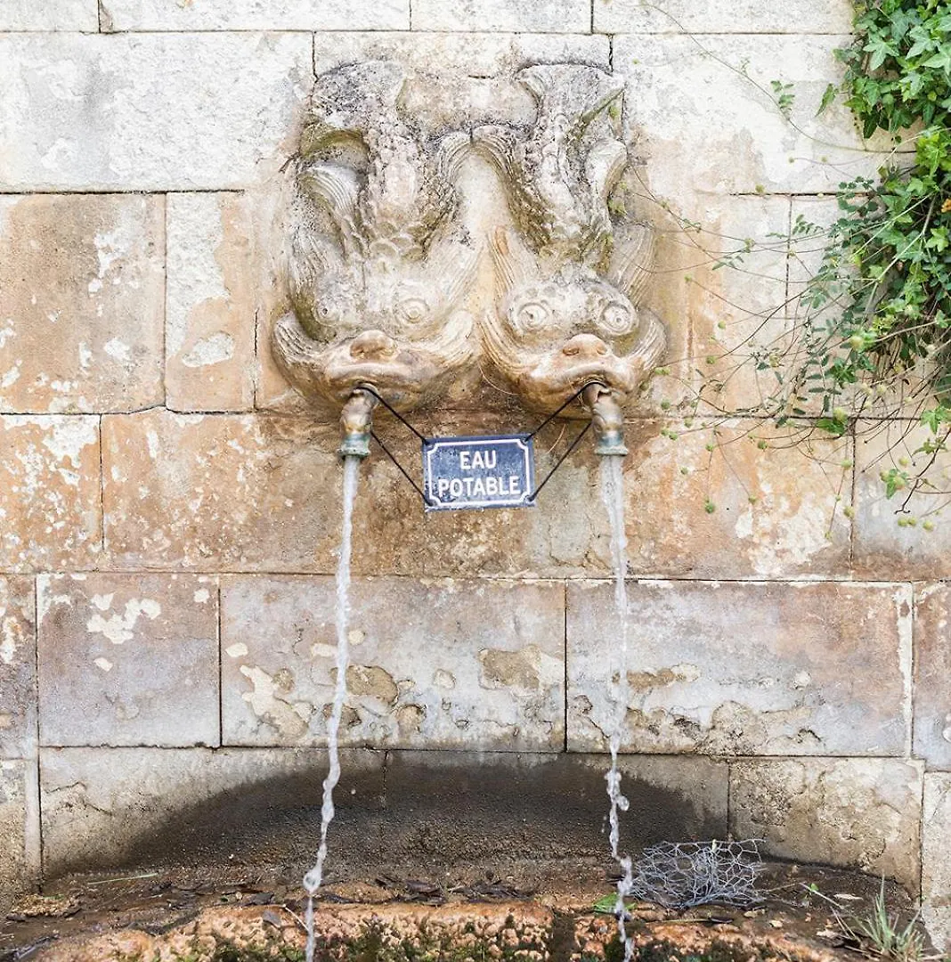 Domaine De Saint Pons Villa Villars  0*, Villars (Vaucluse) France