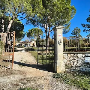 Avec Piscine Et Vues Imprenables Villa